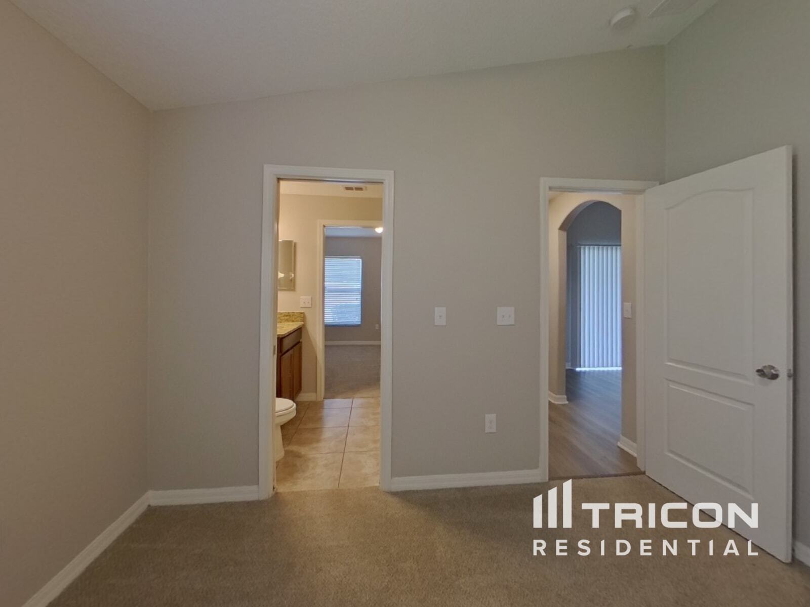 Building Photo - 16668 Myrtle Sand Dr