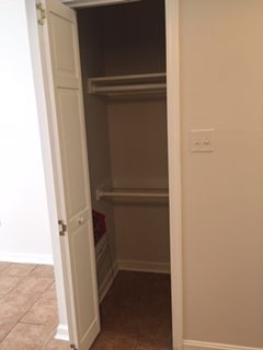 extra closet - 727 6th St SE