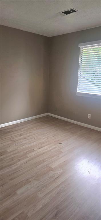 Building Photo - 8595 Parkside Dr