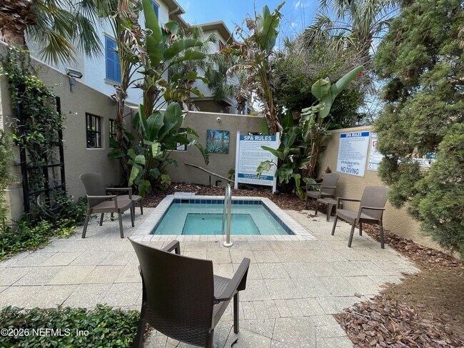 Building Photo - 12700 Bartram Park Blvd