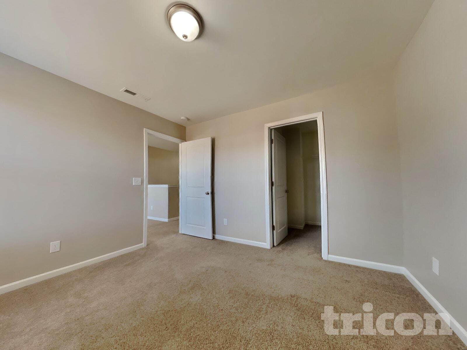 Building Photo - 932 Peninsula Pl