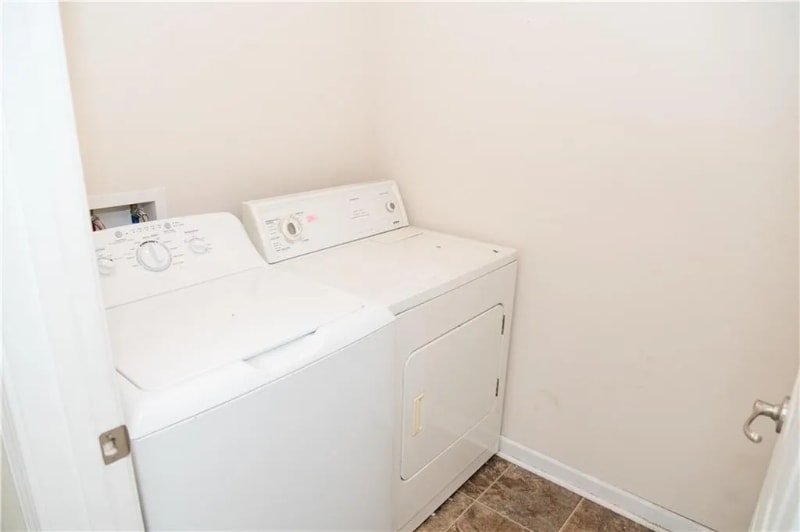 Building Photo - 48295 Labonte Ln