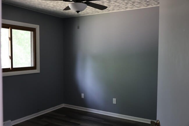 Building Photo - 431 Vine St