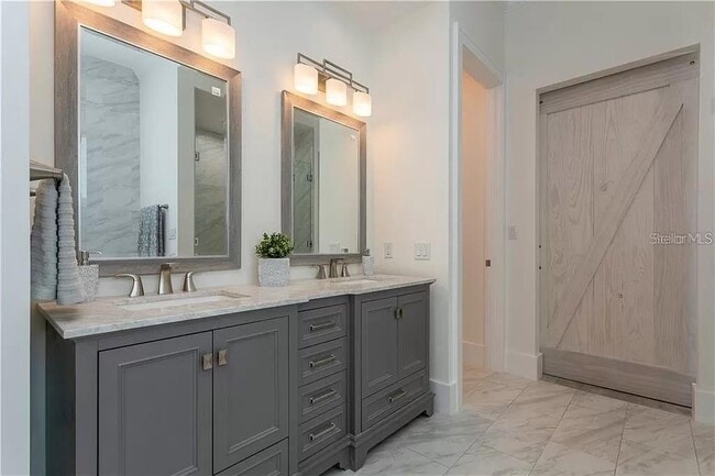 Building Photo - 3611 2nd Ave N