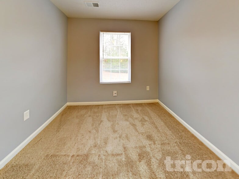 Building Photo - 8151 Deodora Cedar Ln