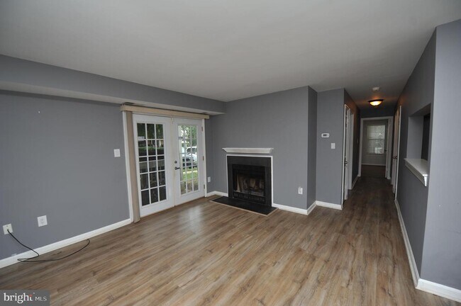 Building Photo - 5707 Olde Mill Ct