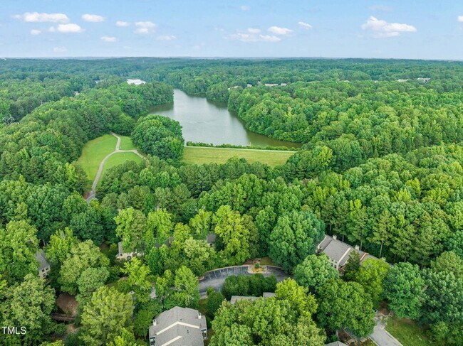 Building Photo - 403 Broad Leaf Cir
