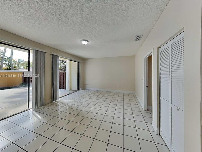 Building Photo - 12354 SW 143rd Ln