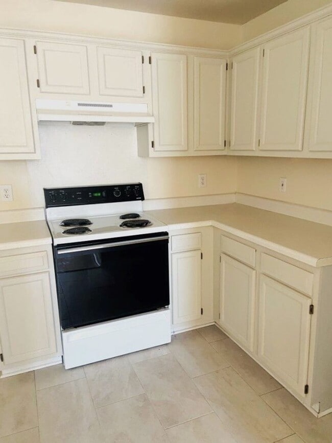 Building Photo - *****MOVE IN SPECIAL! 1/2 OFF 1ST MONTHS RENT*****473 Mockingbird Circle  Brandon, MS