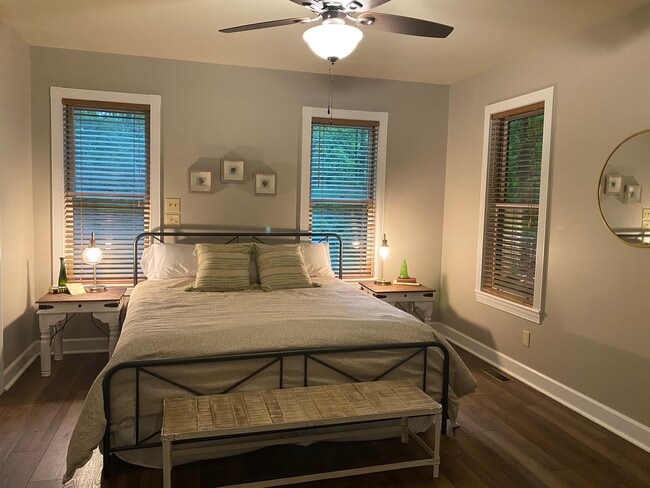 Building Photo - 512 Riverwalk Rdg Rd