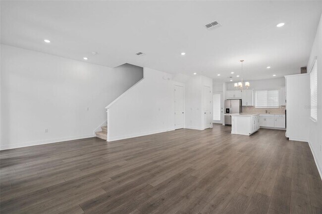 Building Photo - 6573 Quest St