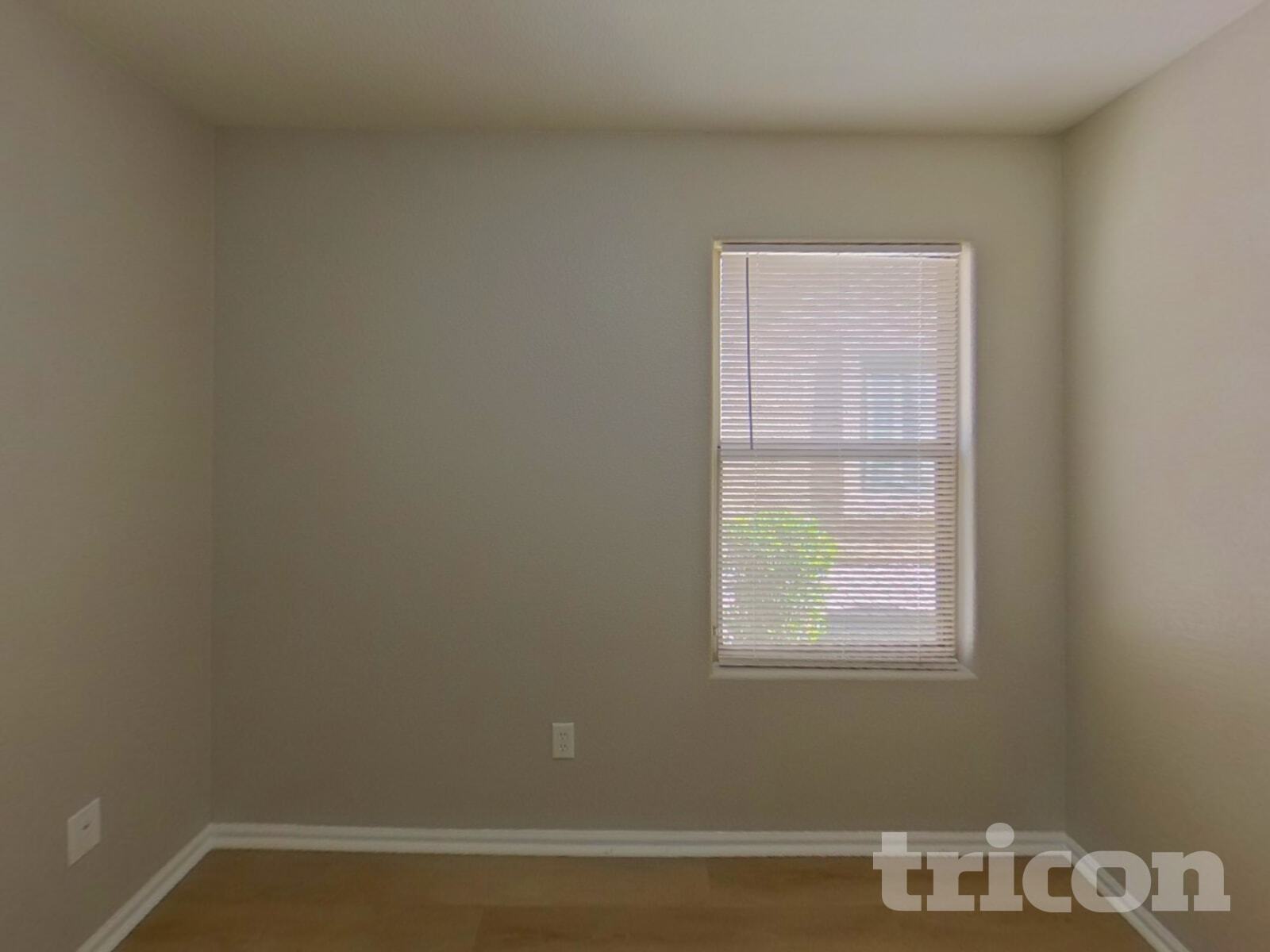 Building Photo - 8405 S 50th Ln