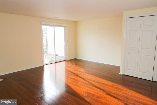 Building Photo - 5933 Grisby House Ct