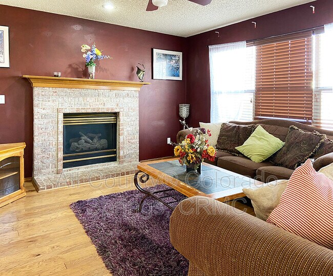 Building Photo - 1378 Grass Valley Dr