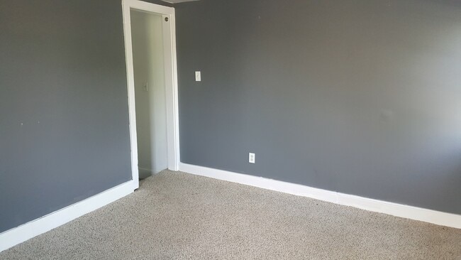 Building Photo - Chesapeake City 2BR/1BA Home for only $1100.00 per month