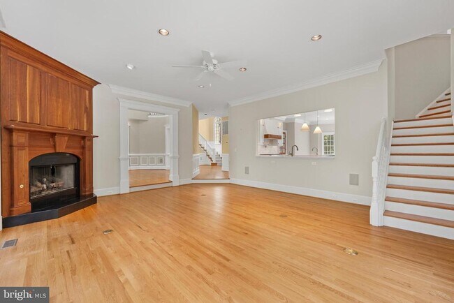 Building Photo - 532 Springvale Rd