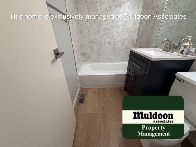 Building Photo - Beautiful Rancher with everything on one level