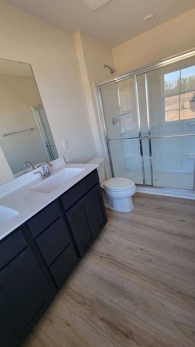 Building Photo - 207 Maggys Wy