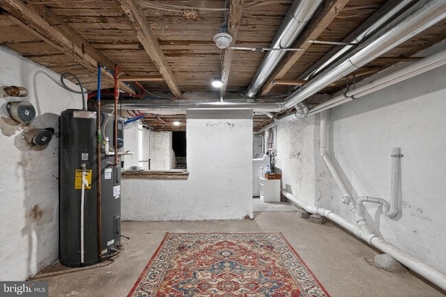 Building Photo - 4670 Umbria St