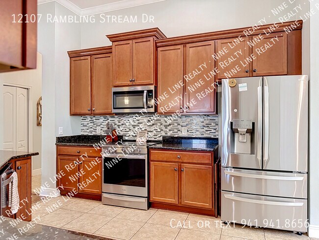 Building Photo - 12107 Rambling Stream Dr