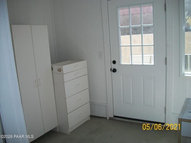 Building Photo - 5270 Diamond Dr