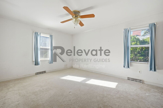 Building Photo - 9002 Michaux Ln