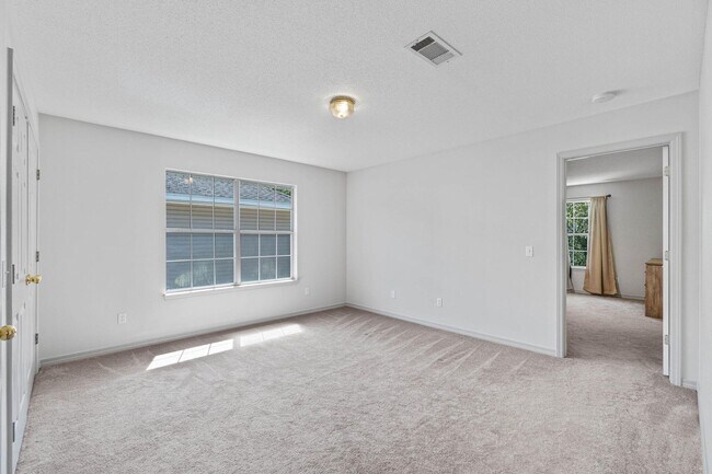 Building Photo - Turn-Key 3 Bed, 2.5 Bath Two-Story Home – ...