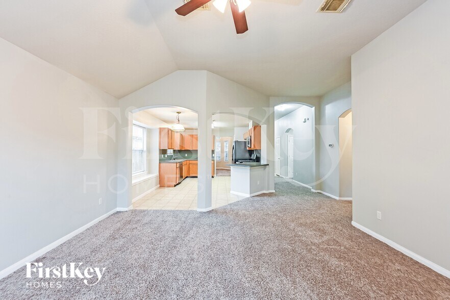 Building Photo - 6739 Renata Cir