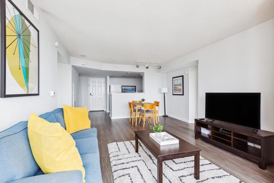 Building Photo - 3901 17th St N