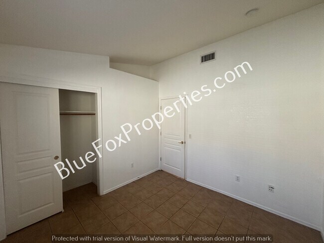 Building Photo - 6756 W Dovewood Way