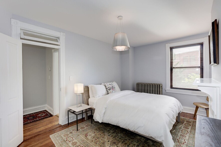 Building Photo - 1619 13th St NW
