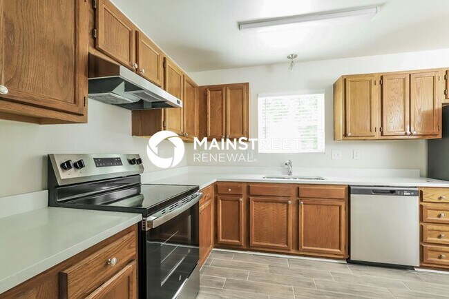 Building Photo - 3 Bedroom Pet-Friendly Home in Winston-Sal...