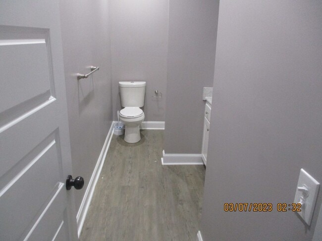 Building Photo - 110 Twelve Oaks Ct