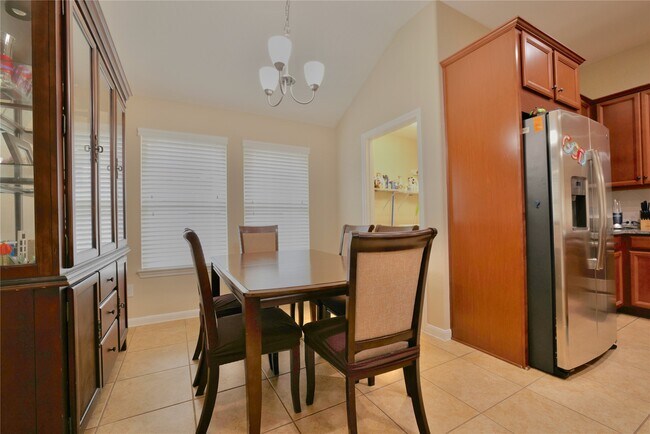 Building Photo - 17203 Fable Springs Ln