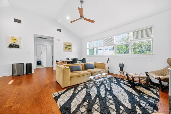 Building Photo - 1312 Woodland Ave