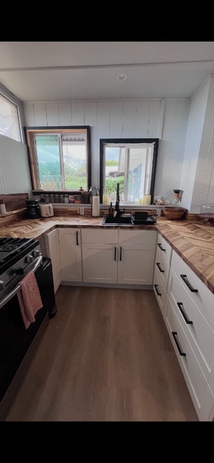 Building Photo - 74-854-583 Laimana St