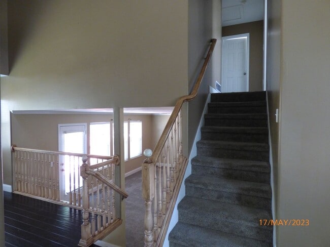 Building Photo - Great 4 Bd 3 Bath Home in Draper