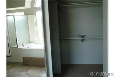 Building Photo - 14027 Oxford St