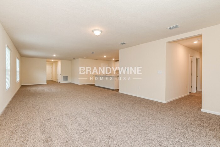 Building Photo - 250 Falcon Ridge Rd