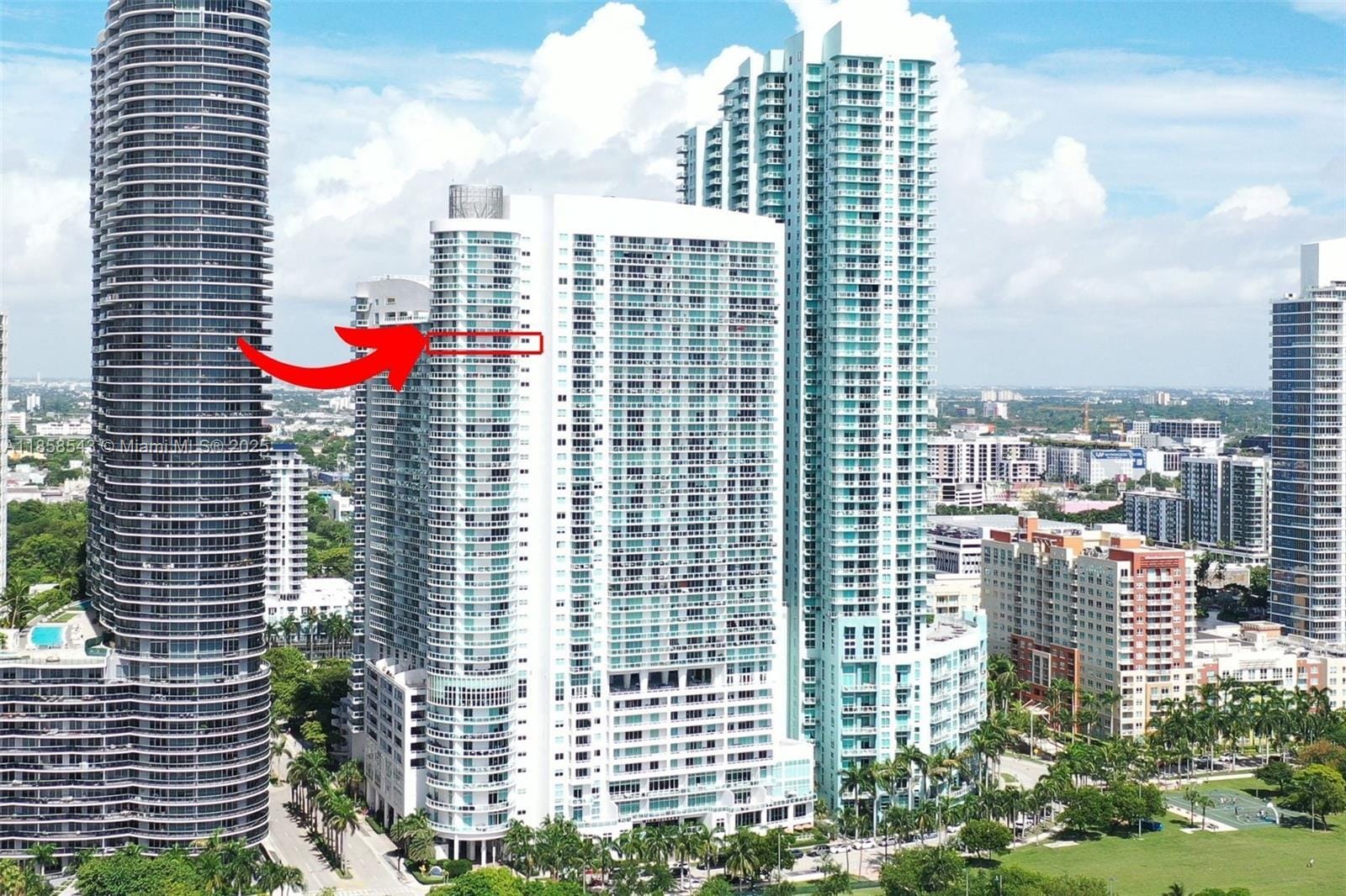Building Photo - 1800 N Bayshore Dr