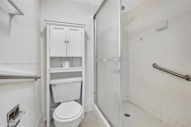 Building Photo - 1201 SW 128th Terrace