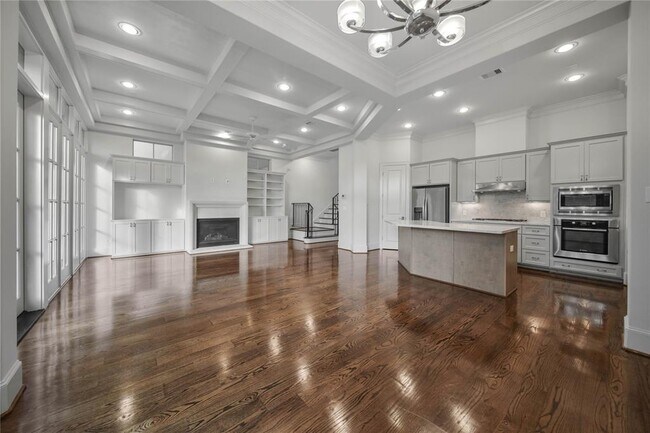Building Photo - 42 Wooded Park Pl