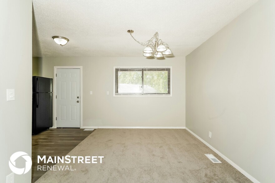 Building Photo - 3730 Erin Dr