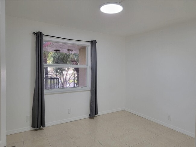 Building Photo - 3341 NW 47th Terrace