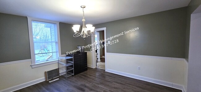 Building Photo - 509 Old Zelienople Rd