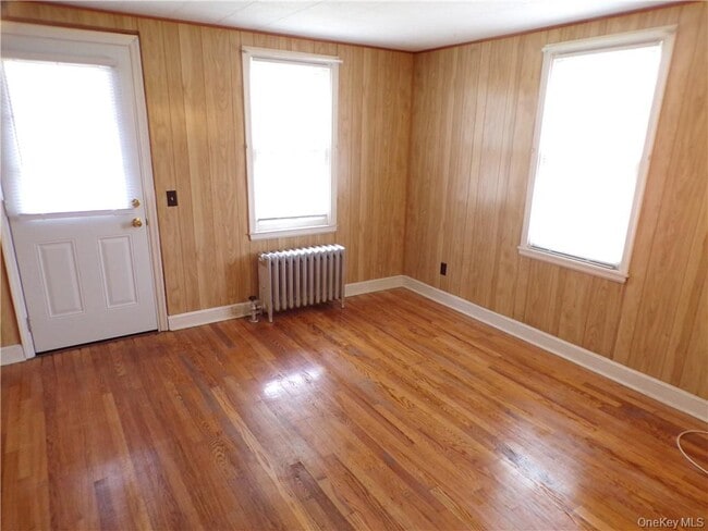 Building Photo - 2 Mertes Ln