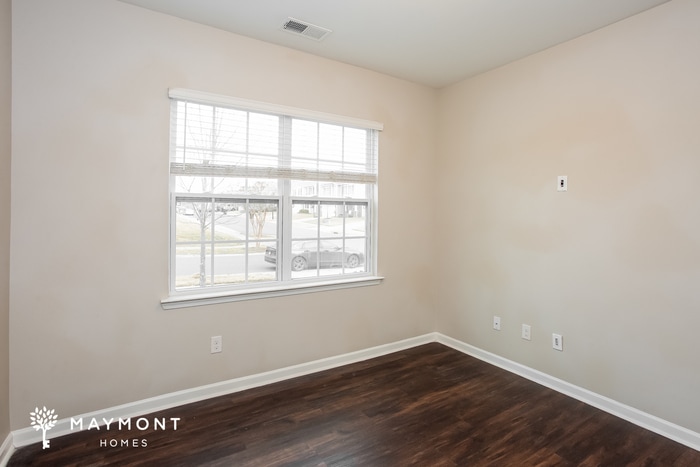 Building Photo - 118 Southhampton St