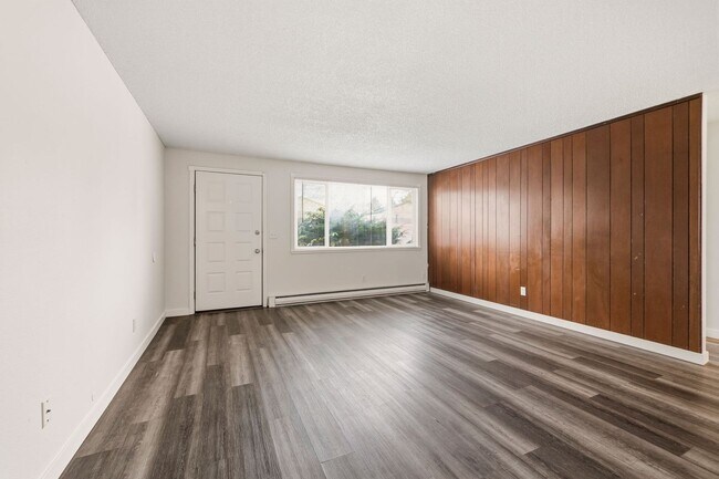 Building Photo - 3420 SW 125th Avenue Beaverton, OR 97005