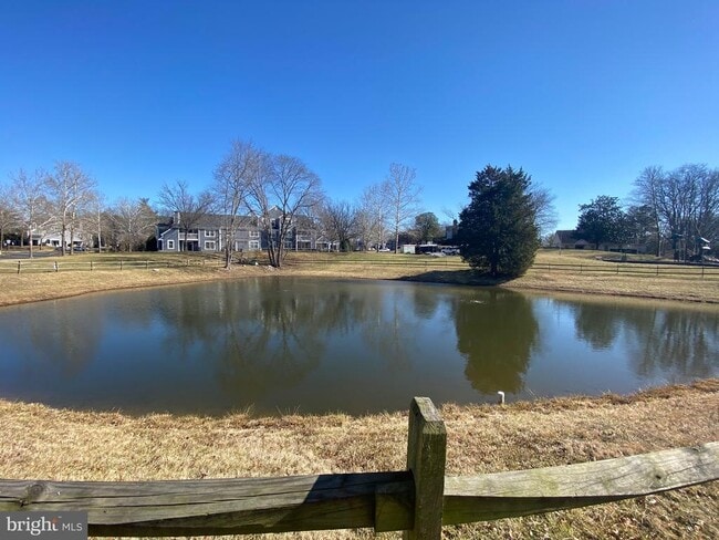 Building Photo - 5833 Orchard Hill Ct