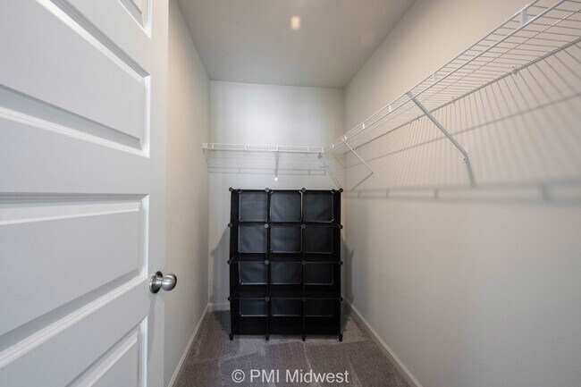 Building Photo - 6809 Blackwater Ln